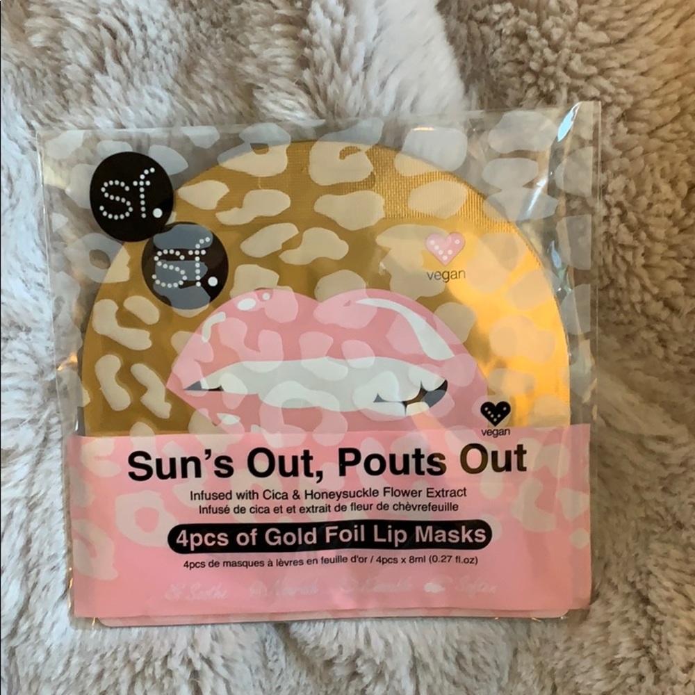 Gold Foil Lip Mask